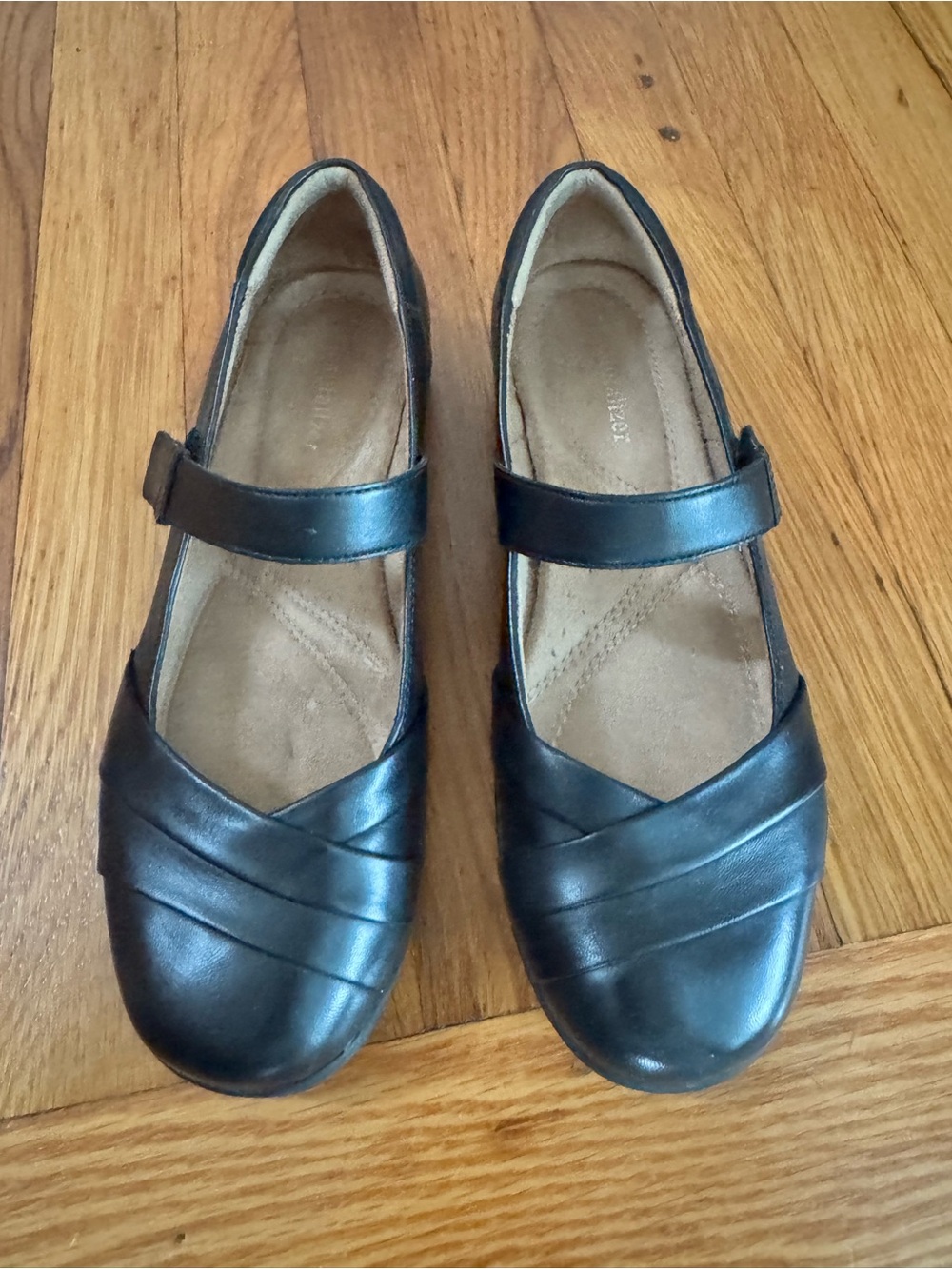 Naturalizer Black Leather Mary Jane Flats Women’s 7.5